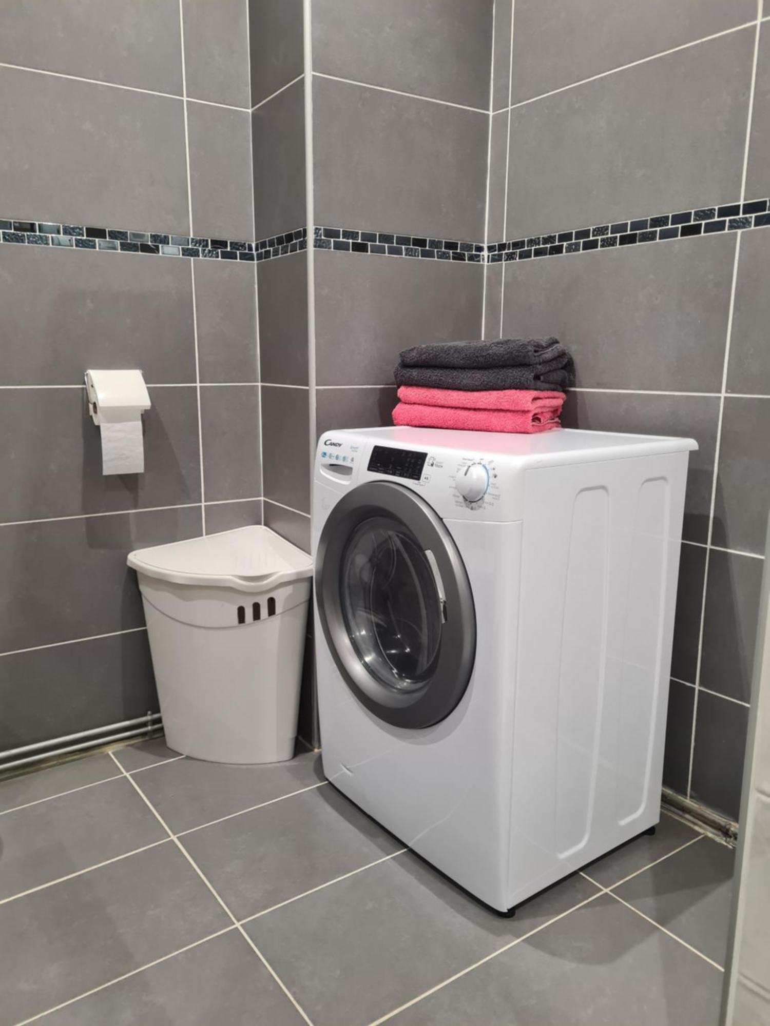 Appartement Hyper-Centre إسوار المظهر الخارجي الصورة