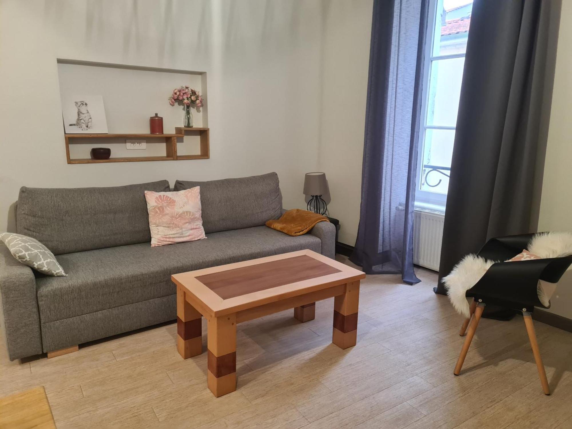 Appartement Hyper-Centre إسوار المظهر الخارجي الصورة