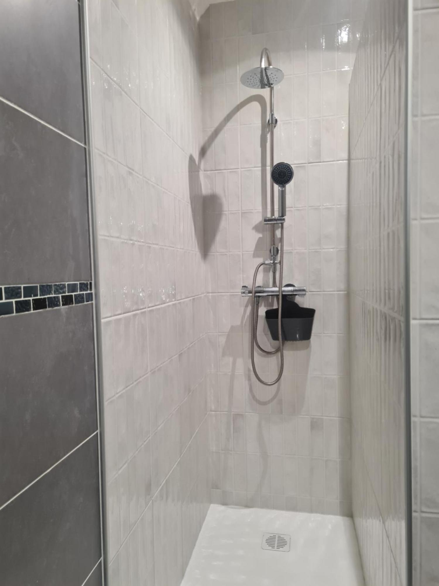 Appartement Hyper-Centre إسوار المظهر الخارجي الصورة